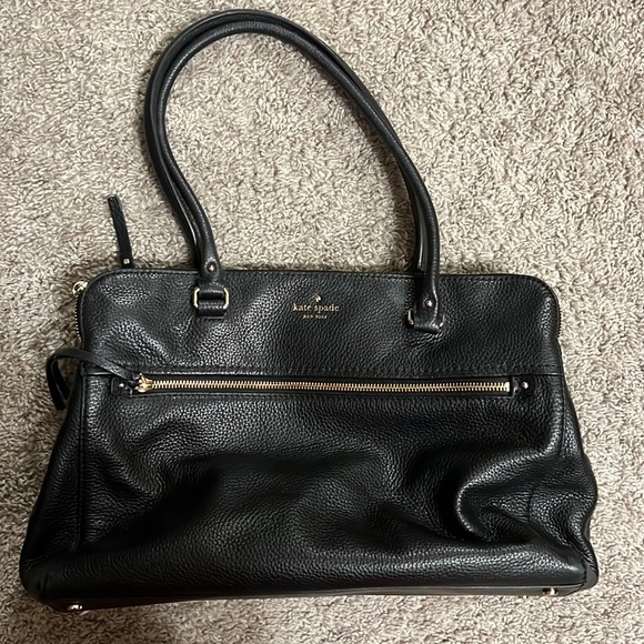 kate spade Handbags - Black Kate Spade tote.